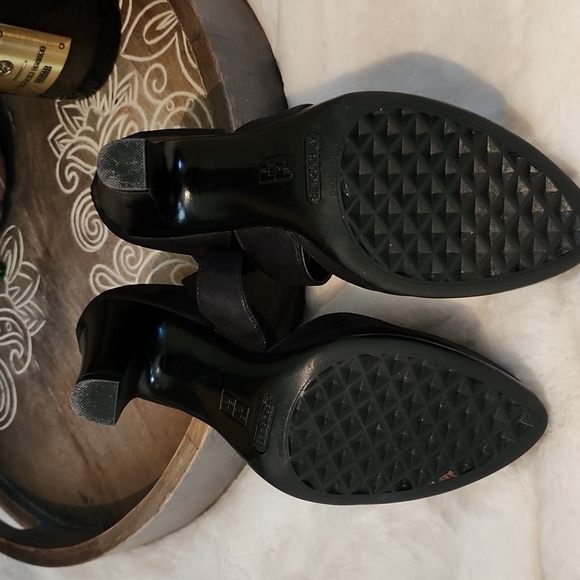 Aerosols Mary Jane approx 3.5 in heel. Size 8. - Picture 7 of 10